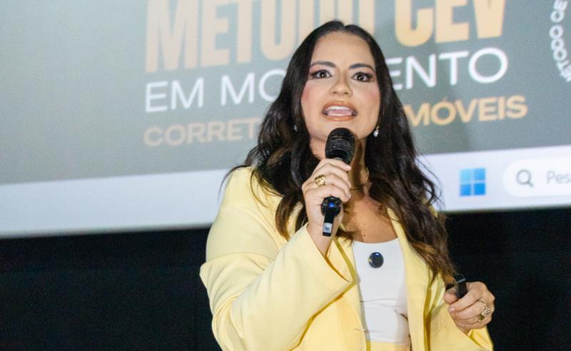 Método CEV em movimento reuniu corretores de imóveis em Fortaleza para momento de Protagonismo no Digital, Cleane Fontenele ressalta a importância desse grande Movimento