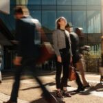 Mulheres líderes pagam o preço da alta performance: por que a coerência virou a nova vantagem competitiva